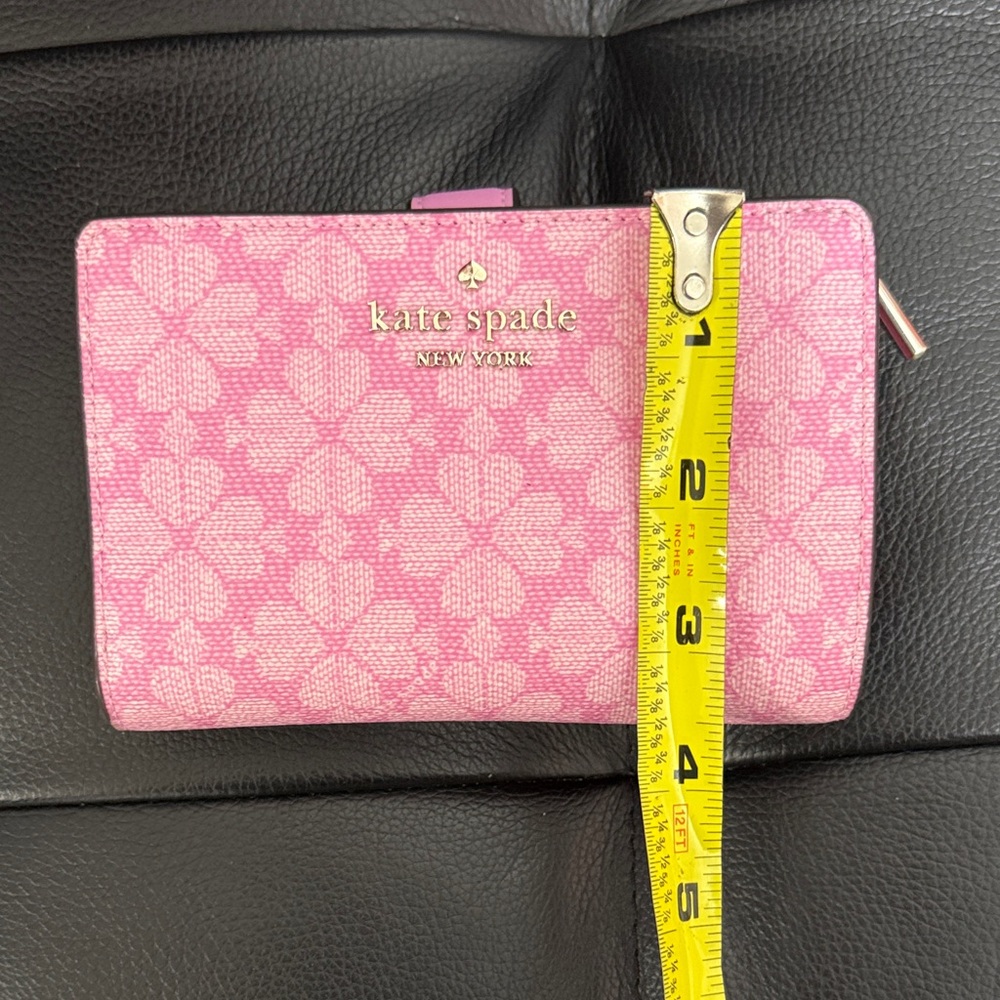 Kate Spade Pink Floral Pattern Spade Wallet - Picture 12 of 15